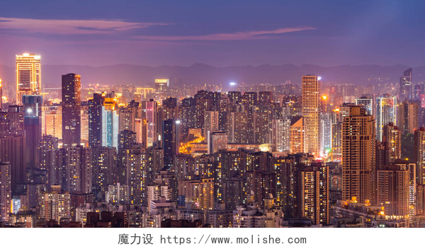 重庆现代建筑夜景重庆的建筑风景、河流和夜空